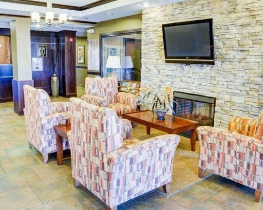 Comfort Inn & Suites Russellville I-40 - Photo5