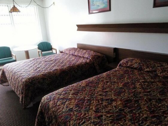 Comfort Lodge & Suites Historic - Photo4