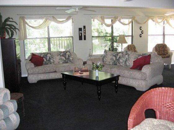 Cranberry Cottage by Vacation Rental Pros - Photo2