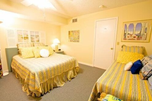 Hibiscus Resort H 2 Bedroom Condos by MCM - Photo2