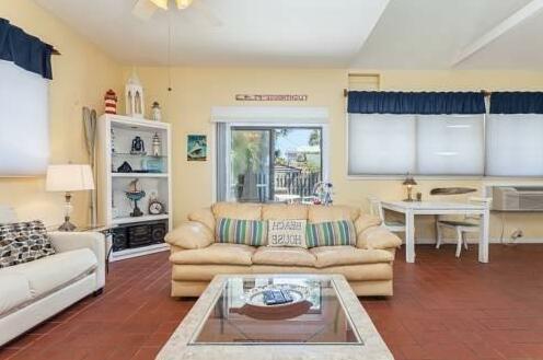 Lightkeepers Cottage by Vacation Rental Pros - Photo3