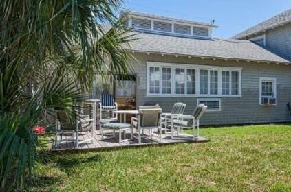 Lightkeepers Cottage by Vacation Rental Pros