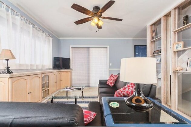Ocean Harbor 3 - Photo2