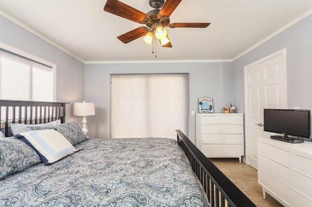Ocean Harbor 3 - Photo3