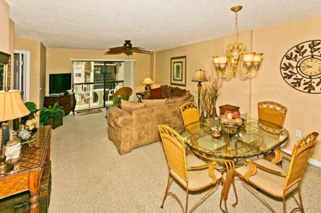 Ocean Village Club R22 - Photo5