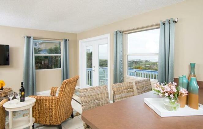 Oceanview Cottage by Beachcomber - Photo2