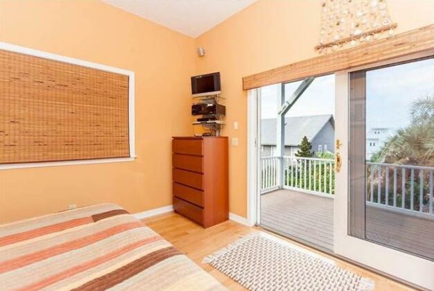 Serenity Now Holiday Home - Photo4