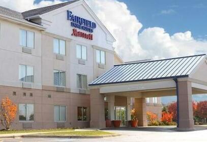 Fairfield Inn and Suites by Marriott Chicago St Charles