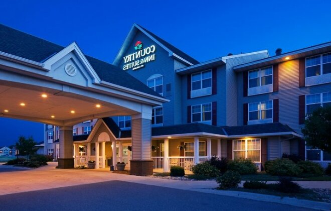 Country Inn & Suites by Radisson St Cloud East MN