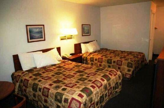 Country Hearth Inn & Suites St George - Photo4