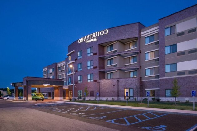 Courtyard by Marriott St Louis Chesterfield