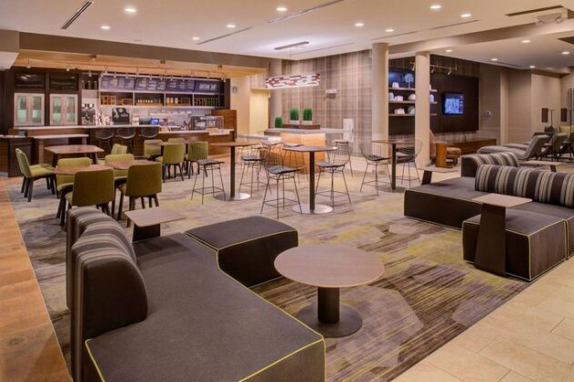 Courtyard by Marriott St Louis Chesterfield - Photo2