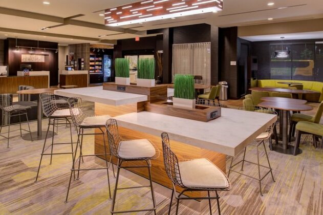 Courtyard by Marriott St Louis Chesterfield - Photo5