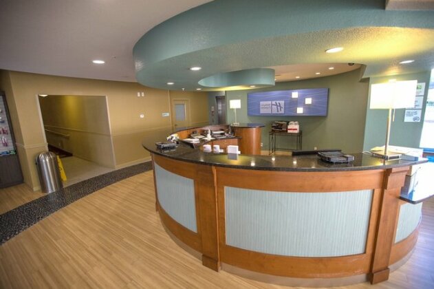 Holiday Inn Express St Louis Central West End - Photo4