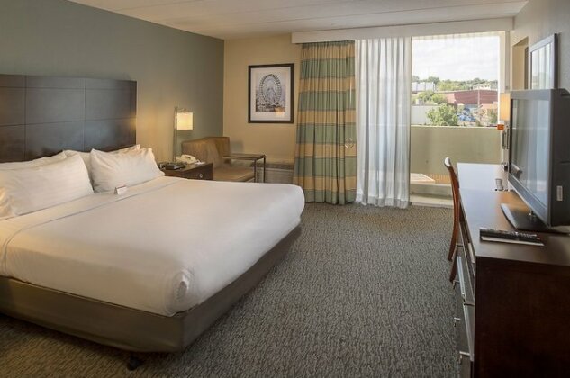 Holiday Inn St Louis-Forest Park - Photo5