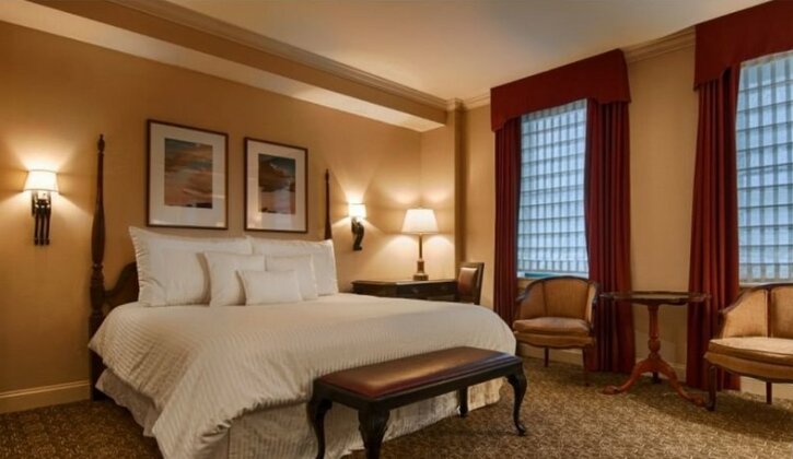 Hotel Majestic St Louis - Photo2