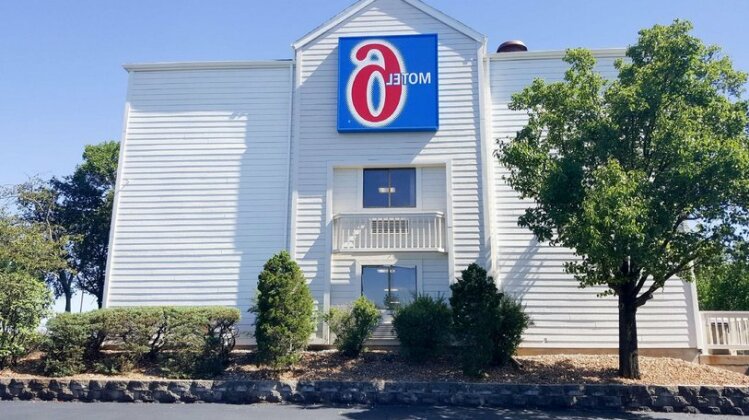 Motel 6 St Louis Maryland Heights