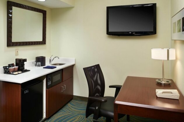 SpringHill Suites St Louis Chesterfield - Photo5