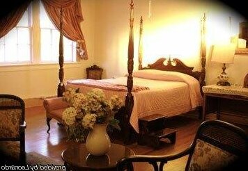 Old Castillo Bed and Breakfast - Photo4