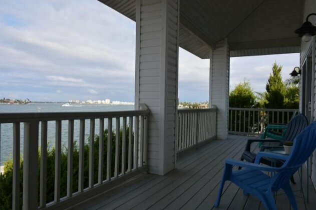 Waterfront Vacation Home at Historic Pass-a-Grill - Photo3