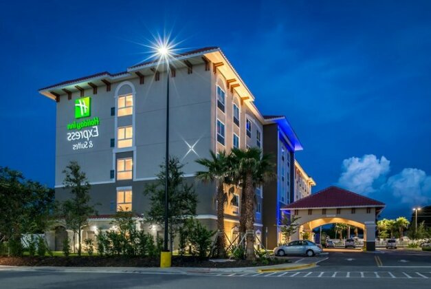 Holiday Inn Express & Suites - St Petersburg - Seminole Area