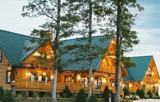 Pine Lakes Lodge B&B Resort and Conference Center