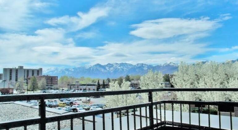 Downtown Studio at Library Square by Wasatch Vacation Homes - Photo5