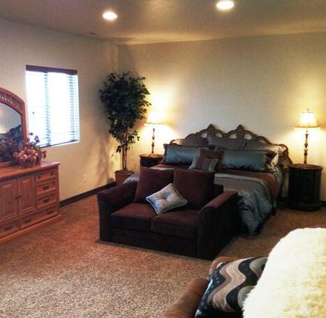 The Avenues Vacation Rentals By Wasatch Bed and Breakfast