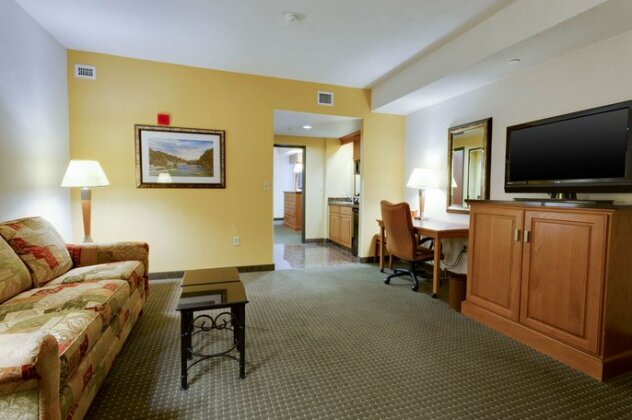 Drury Inn and Suites San Antonio Near La Cantera - Photo4