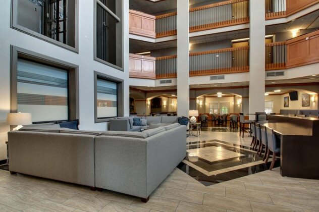 Drury Inn & Suites San Antonio Northwest Medical Center - Photo5
