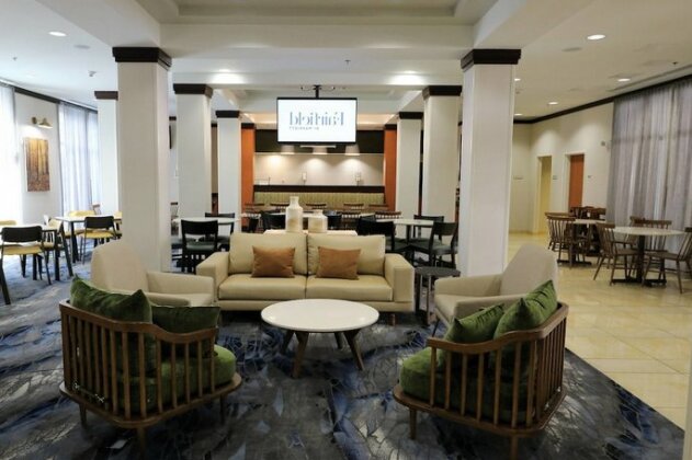 Fairfield Inn & Suites by Marriott San Antonio Downtown/Alamo Plaza - Photo3