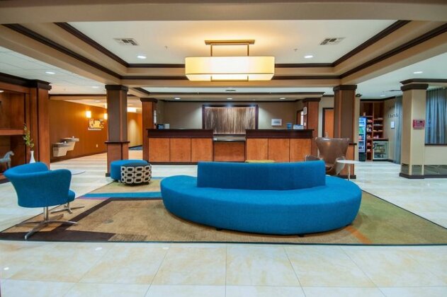 Fairfield Inn & Suites by Marriott San Antonio North Stone Oak - Photo4