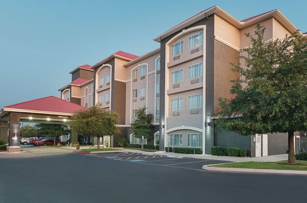 La Quinta Inn & Suites San Antonio Northwest - Photo4