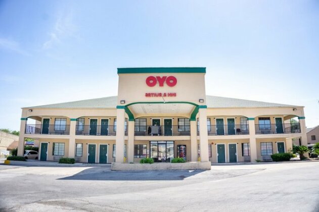 OYO Hotel San Antonio Northwest Medical Center