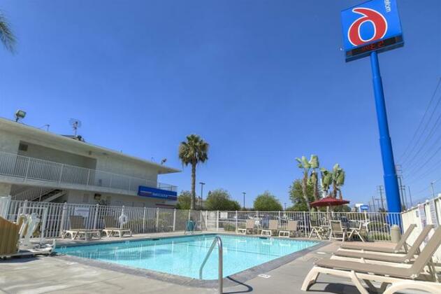Motel 6 San Bernardino South - Photo5