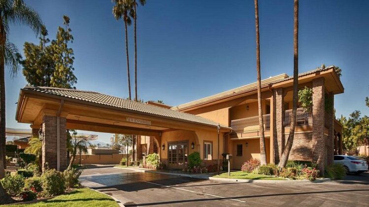 SureStay Plus Hotel by Best Western San Bernardino South - Photo2