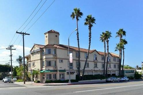Americas Best Value Inn at San Clemente - Photo2