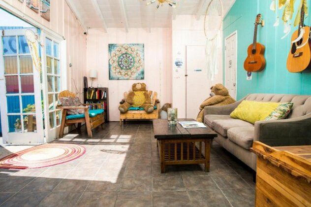 ITH Beach Bungalow Surf Hostel San Diego - Photo3