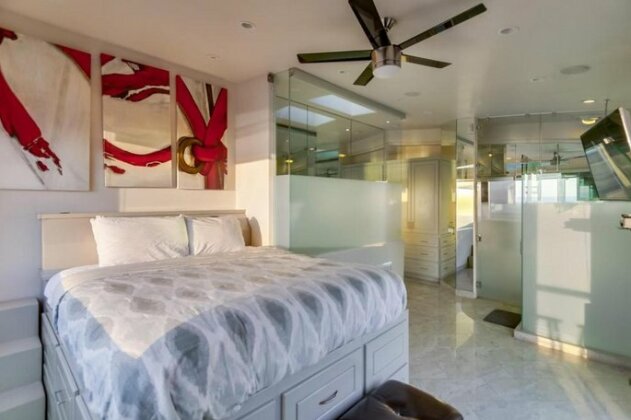 Surf Style 1 1 Bedroom 2 Bathrooms Townhouse - Photo2
