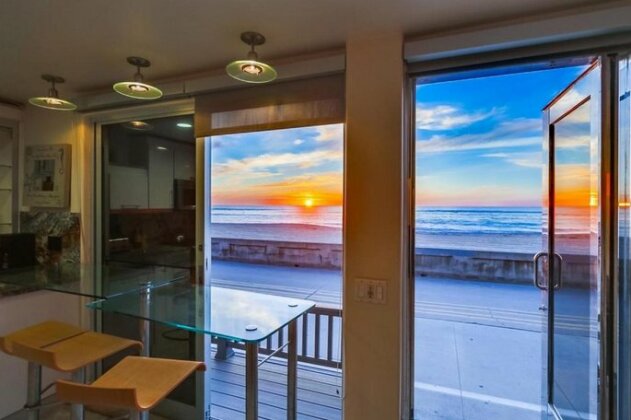 Surf Style 3 2 Bedrooms 3 Bathrooms Townhouse - Photo2