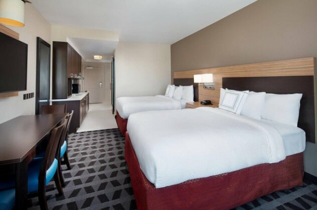 TownePlace Suites by Marriott San Diego Downtown - Photo2