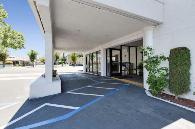 Motel 6 San Jose Convention Center - Photo5