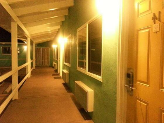 Villa Motel - Photo3