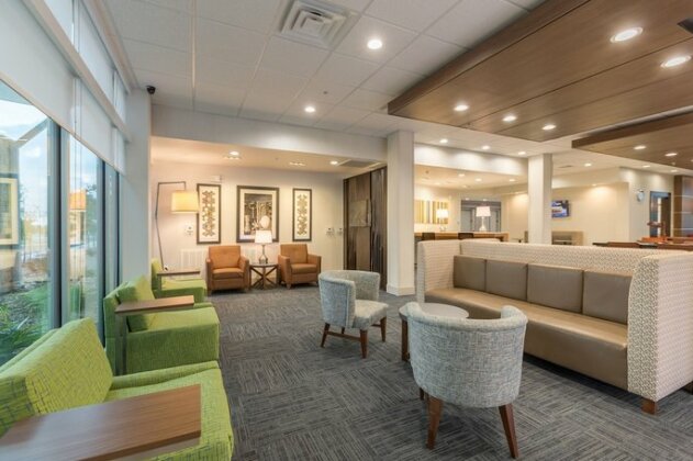 Holiday Inn Express & Suites - San Marcos South - Photo5