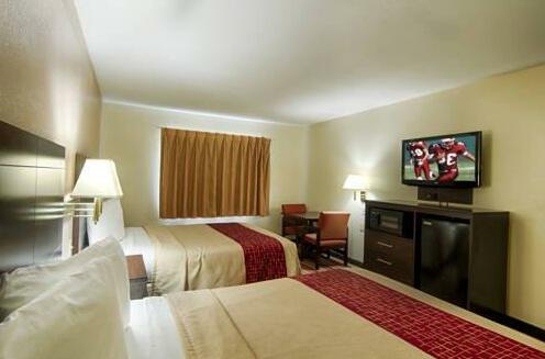 Red Roof Inn San Marcos - Photo4