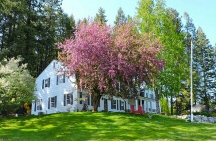 Huckleberry Hill Bed and Breakfast