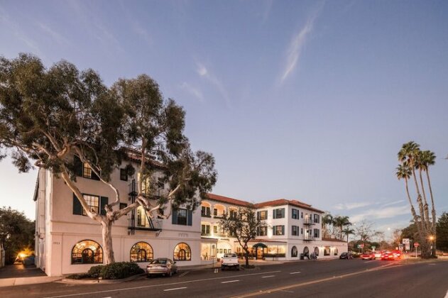 Montecito Inn - Photo2