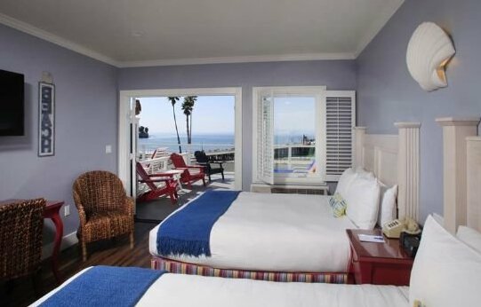 Beach Street Inn and Suites - Photo4
