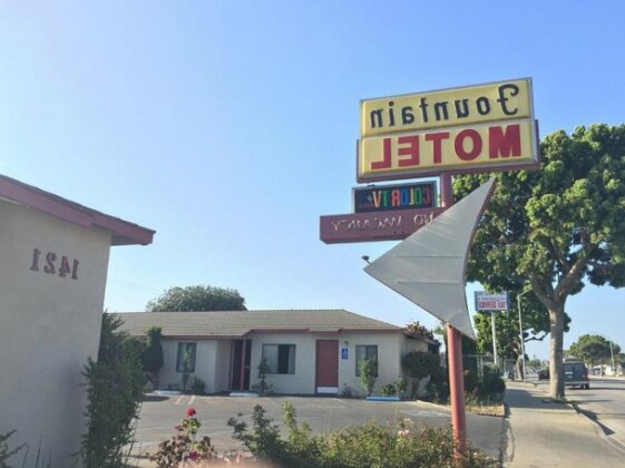 Fountain Motel Santa Maria