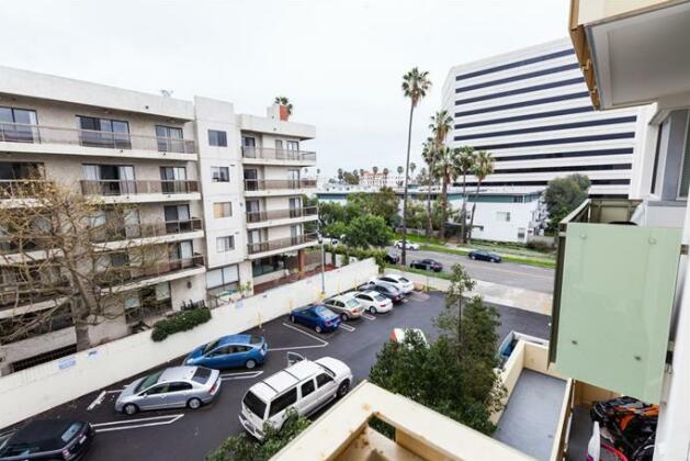 Furnished Suites in Downtown Santa Monica